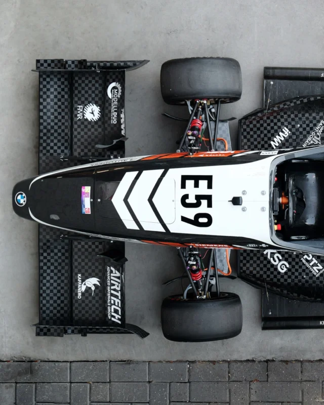 🇬🇧While we’re pushing through the final scrutineering steps at FS Czech, we’d like to take you back to some moments from Formula Student Netherlands. 🇳🇱
It was our first competition of the year, and many things didn’t go as planned, but we took the opportunity to learn and improve our ZoE for the challenges ahead.

A team of our alumni also took part in the event with our 2023 car, RosE, completing all of the dynamic disciplines. 💪

With FSN hosting its final edition this year, we’re grateful to have had the chance to race one last time at the legendary TT Circuit Assen. 🏁🏎️

🇩🇪Während wir bei der Formula Student Czech die letzten Schritte des Scrutineerings durchlaufen, möchten wir euch einige Momente von der Formula Student Netherlands zurückbringen.🇳🇱 
Es war unser erster Wettkampf in diesem Jahr und vieles lief nicht wie geplant. Wir haben die Gelegenheit jedoch genutzt, um zu lernen und unsere ZoE für die kommenden Herausforderungen zu verbessern.

Ein Team unserer Alumni nahm ebenfalls mit unserem 2023er-Auto RosE an dem Event teil und hat alle dynamischen Disziplinen absolviert. 💪

Da die FSN dieses Jahr zum letzten Mal stattfindet, sind wir dankbar, dass wir noch ein letztes Mal auf dem legendären TT Circuit Assen fahren durften. 🏁🏎️

#elbflorace #engineering #racing #automotiveengineering #2025season #learning #netherlands #ttcircuitassen